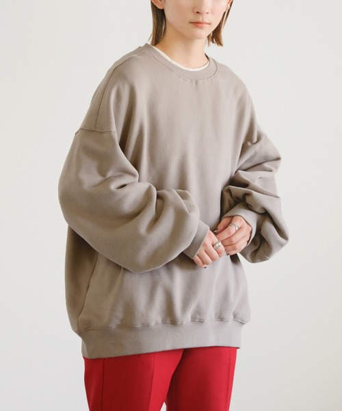 select MOCA（セレクトモカ）の「裏起毛ビッグボリュームスウェットトップス（スウェット・レディース・ブラック/アイボリー/グレイッシュベージュ・FREE）」の14枚目の写真