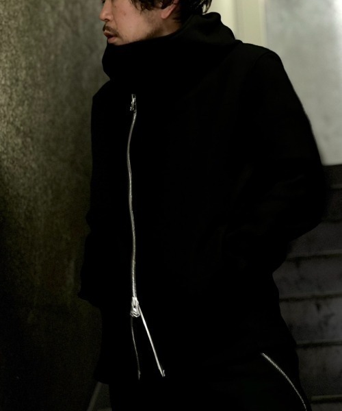 ISAMU KATAYAMA BACKLASH（イサムカタヤマバックラッシュ）の「ISAMUKATAYAMA BACKLASH/イサムカタヤマ バックラッシュ/別注CURVE HOODIE（ブルゾン・メンズ・ブラック・M/L/S）」の19枚目の写真