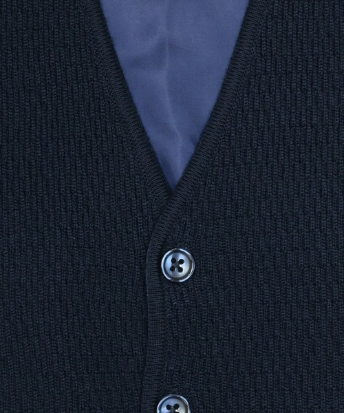 TOKYO SHIRTS（トウキョウシャツ）の「サーマルワッフル 後身布帛ニットジレ（ベスト・メンズ・ダークブラウン/ネイビー・LL/M/L/XL）」の4枚目の写真