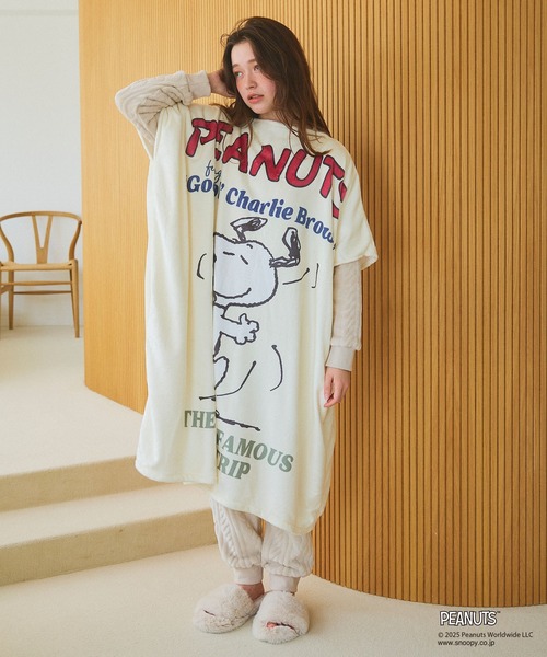 PEANUTS（ピーナッツ）の「【PEANUTS/ピーナッツ】ノリノリSNOOPY/スヌーピーあったか着るフリースウェア◎とろふわ もこもこ あったか（その他ルームウェア・レディース・アイボリー/モカ/ベージュ/アイボリー系/ブルー/ライトグレー・フリー/FREE）」の13枚目の写真