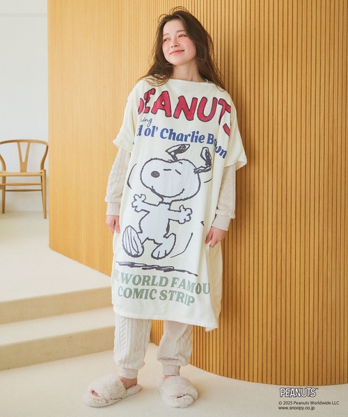 PEANUTS（ピーナッツ）の「【PEANUTS/ピーナッツ】ノリノリSNOOPY/スヌーピーあったか着るフリースウェア◎とろふわ もこもこ あったか（その他ルームウェア・レディース・アイボリー/モカ/ベージュ/アイボリー系/ブルー/ライトグレー・フリー/FREE）」の9枚目の写真