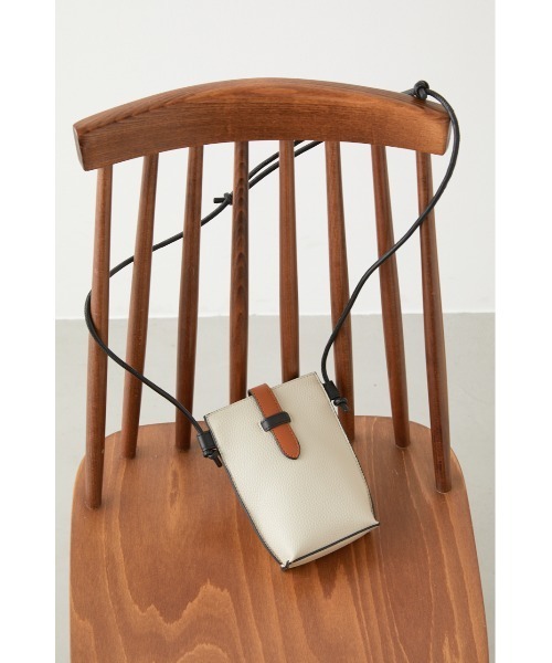 crie conforto（クリーコンフォルト）の「配色モバイルショルダー（ショルダーバッグ・レディース・ベージュ/ブラック・FREE）」の9枚目の写真