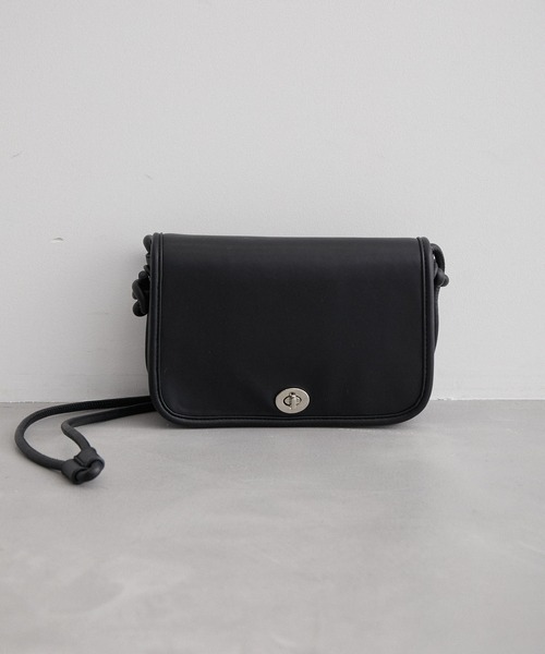 JUNRED（ジュンレッド）の「シンセティックレザーショルダーバッグ（ショルダーバッグ・メンズ・ブラック/チャコールグレー/ブラック系その他・FREE）」の15枚目の写真