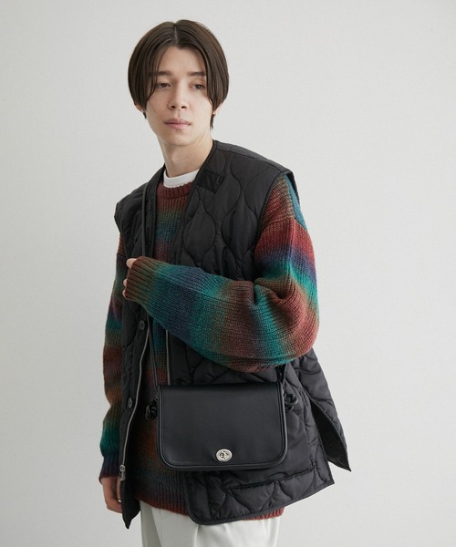 JUNRED（ジュンレッド）の「シンセティックレザーショルダーバッグ（ショルダーバッグ・メンズ・ブラック/チャコールグレー/ブラック系その他・FREE）」の13枚目の写真