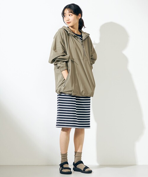 SHARE PARK（シェアパーク）の「【UVカット】ボーダーロゴ半袖カットワンピース（ワンピース・レディース・ホワイト系1/ブルー系1・SMALL/MEDIUM/X-SMALL）」の11枚目の写真