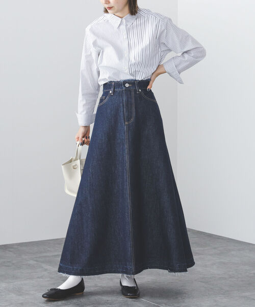 BEAMS HEART(ビームスハート)の「BEAMS HEART / サイドタック デニムスカート(デニムスカート・レディース・ホワイト系その他/ネイビー・SMALL/MEDIUM)」の9枚目の写真