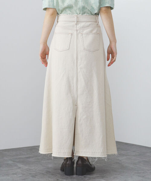 BEAMS HEART(ビームスハート)の「BEAMS HEART / サイドタック デニムスカート(デニムスカート・レディース・ホワイト系その他/ネイビー・SMALL/MEDIUM)」の14枚目の写真