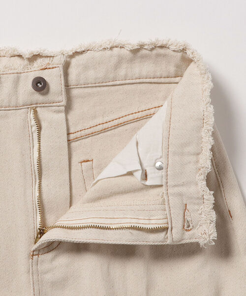 BEAMS HEART(ビームスハート)の「BEAMS HEART / サイドタック デニムスカート(デニムスカート・レディース・ホワイト系その他/ネイビー・SMALL/MEDIUM)」の16枚目の写真