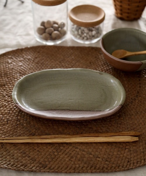 BAYFLOW（ベイフロー）の「BF塗分け楕円皿（食器・レディース・ブルー/グリーン/オリーブ・0）」の2枚目の写真