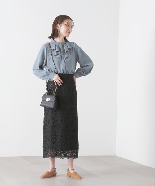 N.（N. Natural Beauty Basic）（エヌエヌナチュラルビューティーベーシック）の「◆フレアネックトロミブラウス（シャツ/ブラウス・レディース・ライトグリーン/ブルー/オフホワイト・MEDIUM）」の10枚目の写真