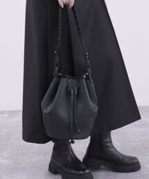 2ベルト巾着ショルダーバッグ