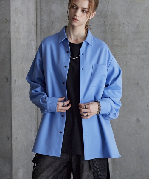 SERACE（セラス）の「【SERACE】Loose silhouette shirt / ルーズシルエットシャツ（シャツ/ブラウス・メンズ・ブラック/オフホワイト/チャコールグレー/ダークブルー/グレイッシュベージュ/ダークグリーン/ライトブルー/ワインレッド/ブラック系・M/L/S）」の7枚目の写真