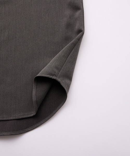 SERACE（セラス）の「【SERACE】Loose silhouette shirt / ルーズシルエットシャツ（シャツ/ブラウス・メンズ・ブラック/オフホワイト/チャコールグレー/ダークブルー/グレイッシュベージュ/ダークグリーン/ライトブルー/ワインレッド/ブラック系・M/L/S）」の16枚目の写真