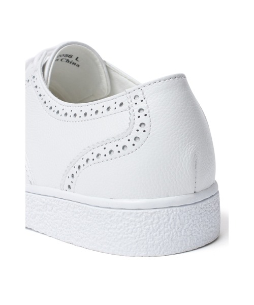 HIGH STREET(ハイストリート)の「HIGH STREET∴ウイングチップスニーカー(スニーカー・メンズ・アイボリー/ブラック・L/M/S)」の8枚目の写真