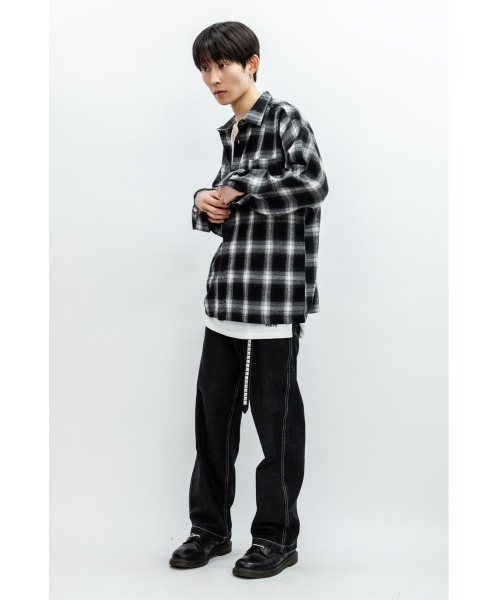 Beno(ビーノ)の「オンブレチェック ルーズシルエット シャツ(シャツ/ブラウス・メンズ・ブルー/レッド/ブラック/オレンジ・M/L)」の17枚目の写真