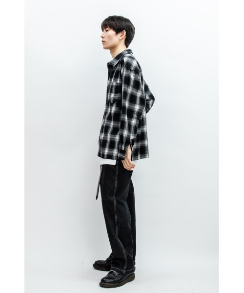 Beno(ビーノ)の「オンブレチェック ルーズシルエット シャツ(シャツ/ブラウス・メンズ・ブルー/レッド/ブラック/オレンジ・M/L)」の20枚目の写真