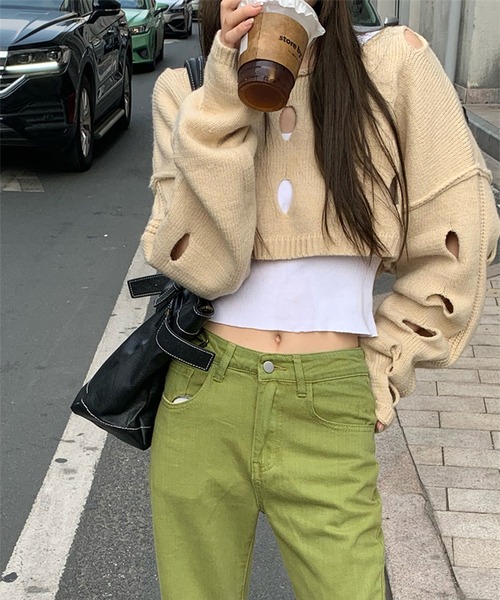 LYEON(リヨン)の「スラッシュショートニット(ニット/セーター・レディース・ベージュ/グリーン・FREE)」の13枚目の写真