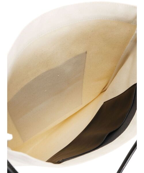 ELENDEEK（エレンディーク）の「キャンバスフェイクレザーコンビトートバッグ（トートバッグ・レディース・ブラック/アイボリー/その他1・FREE）」の11枚目の写真