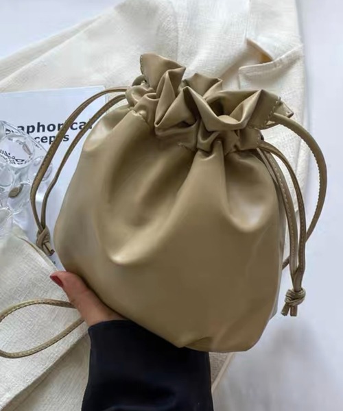 Chick(チック)の「▲Purse Shoulder Bag / 巾着ショルダーバック 2WAY ハンドバック(ショルダーバッグ・レディース・ブラック/ホワイト/ベージュ・ONE SIZE)」の8枚目の写真