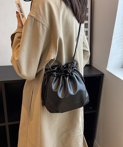 Chick(チック)の「▲Purse Shoulder Bag / 巾着ショルダーバック 2WAY ハンドバック(ショルダーバッグ・レディース・ブラック/ホワイト/ベージュ・ONE SIZE)」の11枚目の写真