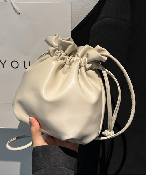Chick(チック)の「▲Purse Shoulder Bag / 巾着ショルダーバック 2WAY ハンドバック(ショルダーバッグ・レディース・ブラック/ホワイト/ベージュ・ONE SIZE)」の6枚目の写真