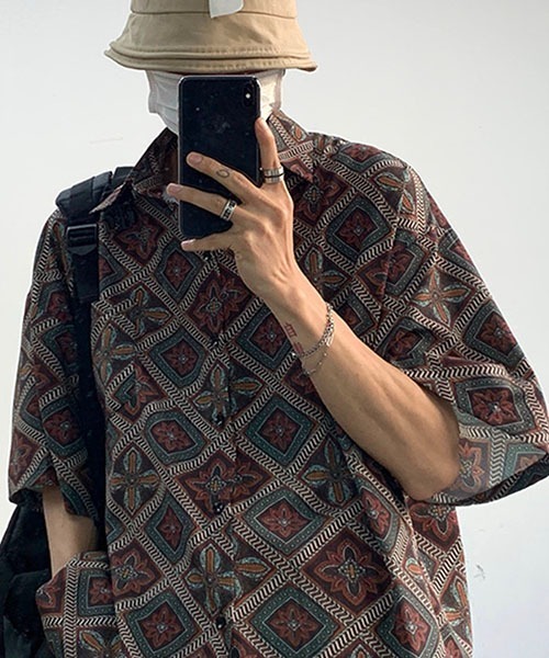 WESTBOY（ウエストボーイ）の「ルーズシルエットハーフスリーブプリントシャツWOK23S2TP05【WB ORIGINALS】（シャツ/ブラウス・メンズ・ブラウン・L/M/XL）」の3枚目の写真