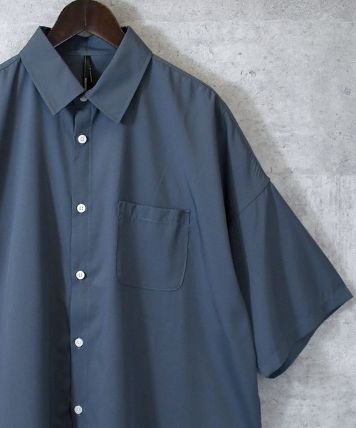 Ritzy（リッツィー）の「ポリストレッチ ドロップショルダーBIG SSシャツ レディース メンズ（シャツ/ブラウス・メンズ・サックスブルー/ブラック/ホワイト/グリーン/パープル/チャコール/ネイビー・MEDIUM/LARGE/X-LARGE）」の3枚目の写真