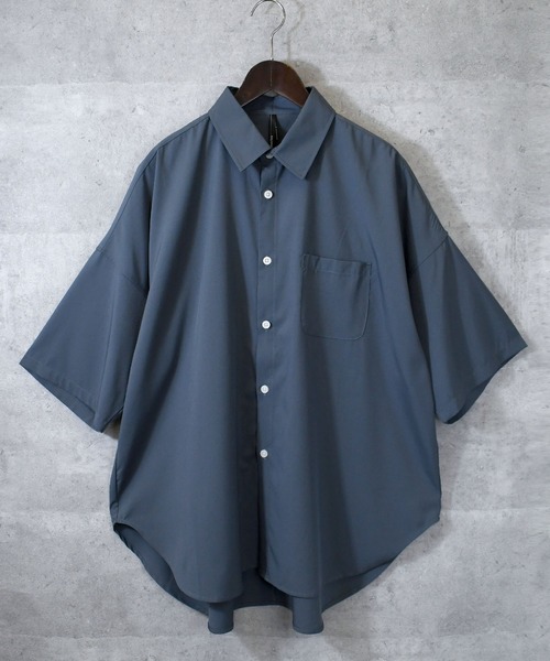 Ritzy（リッツィー）の「ポリストレッチ ドロップショルダーBIG SSシャツ レディース メンズ（シャツ/ブラウス・メンズ・サックスブルー/ブラック/ホワイト/グリーン/パープル/チャコール/ネイビー・MEDIUM/LARGE/X-LARGE）」の17枚目の写真