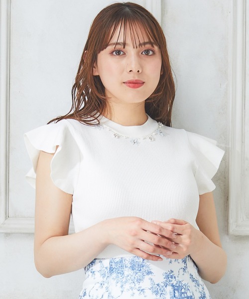 INGNI(イング)の「装飾付フリルノースリニット(ニット/セーター・レディース・ミント/ブラック/ピンク/オフホワイト・M)」の2枚目の写真