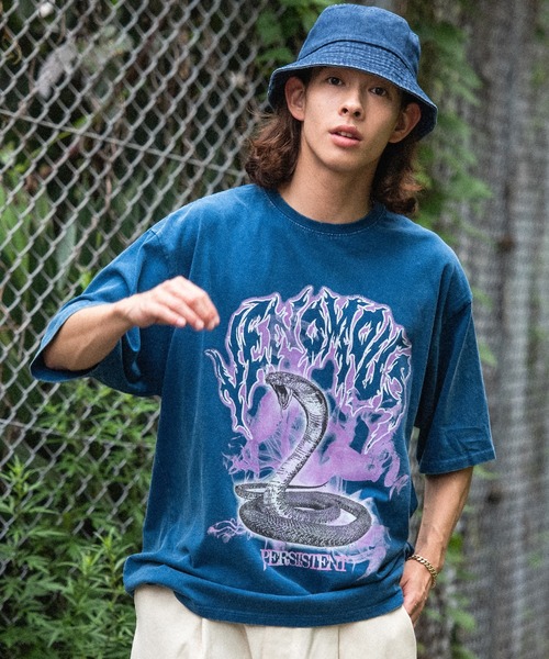 Revo.（レボ）の「ストーンウォッシュ加工 ヴィンテージバンドTシャツ/オーバーサイズ（Tシャツ/カットソー・メンズ・ブラック系1/スミクロ/パープル系1/オフホワイト/ブルー系/ブラック系・L/M）」の12枚目の写真