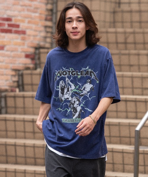 Revo.（レボ）の「ストーンウォッシュ加工 ヴィンテージバンドTシャツ/オーバーサイズ（Tシャツ/カットソー・メンズ・ブラック系1/スミクロ/パープル系1/オフホワイト/ブルー系/ブラック系・L/M）」の15枚目の写真