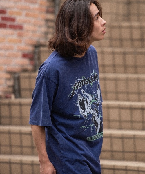 Revo.（レボ）の「ストーンウォッシュ加工 ヴィンテージバンドTシャツ/オーバーサイズ（Tシャツ/カットソー・メンズ・ブラック系1/スミクロ/パープル系1/オフホワイト/ブルー系/ブラック系・L/M）」の14枚目の写真