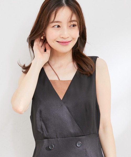 VIS（ビス）の「【洗える】アシンメトリークロスストラップキャミソール（キャミソール・レディース・ホワイト/ダークブラウン/グリーン系その他/ブラック・FREE）」の5枚目の写真