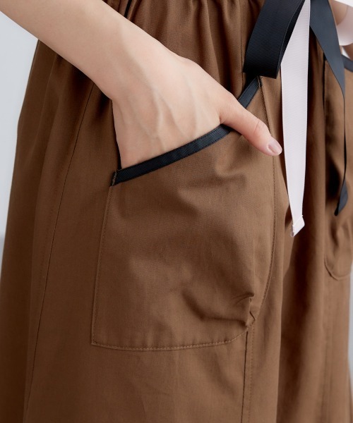 miclat（ミクラ）の「大きいサイズ　ミリタリー風スカート　miclat（スカート・レディース・カーキ/モカ・L/LL/3L/4L/5L）」の13枚目の写真