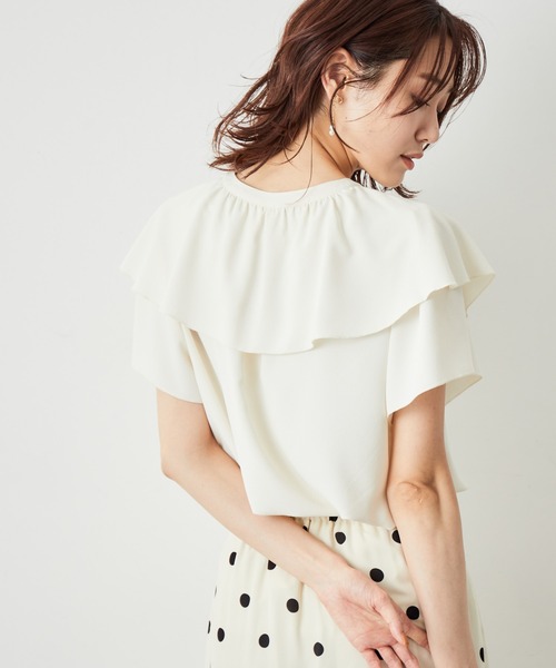 ROPE' PICNIC（ロペピクニック）の「ラッフルフリルブラウス（柄＆無地）（シャツ/ブラウス・レディース・オフホワイト/ホワイト系その他/ブラック系その他・38）」の11枚目の写真