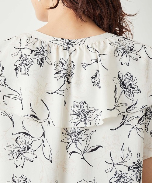 ROPE' PICNIC（ロペピクニック）の「ラッフルフリルブラウス（柄＆無地）（シャツ/ブラウス・レディース・オフホワイト/ホワイト系その他/ブラック系その他・38）」の18枚目の写真