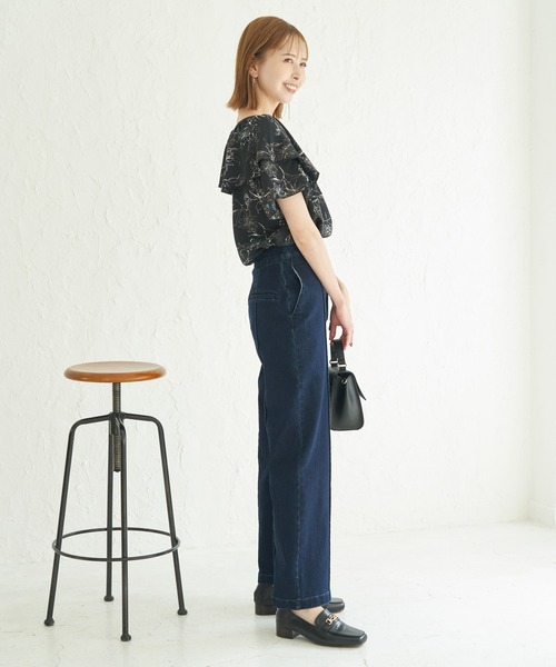 ROPE' PICNIC（ロペピクニック）の「ラッフルフリルブラウス（柄＆無地）（シャツ/ブラウス・レディース・オフホワイト/ホワイト系その他/ブラック系その他・38）」の5枚目の写真