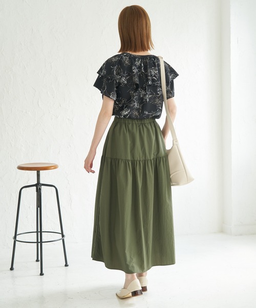 ROPE' PICNIC（ロペピクニック）の「ラッフルフリルブラウス（柄＆無地）（シャツ/ブラウス・レディース・オフホワイト/ホワイト系その他/ブラック系その他・38）」の8枚目の写真