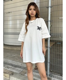 BIG刺繍ユニセックス Tシャツ