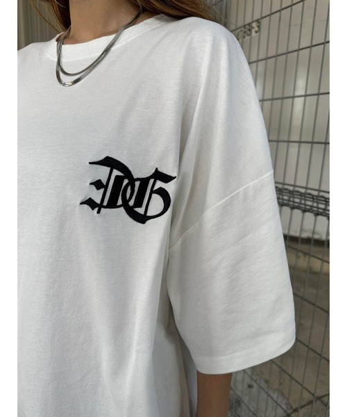 EGOIST(エゴイスト)の「BIG刺繍ユニセックス Tシャツ(Tシャツ/カットソー・レディース・ベージュ/ホワイト/ブルー/ブラック・FREE)」の12枚目の写真