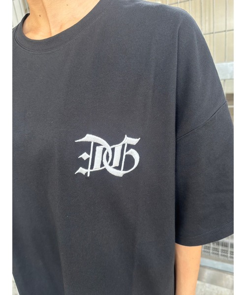 EGOIST(エゴイスト)の「BIG刺繍ユニセックス Tシャツ(Tシャツ/カットソー・レディース・ベージュ/ホワイト/ブルー/ブラック・FREE)」の13枚目の写真
