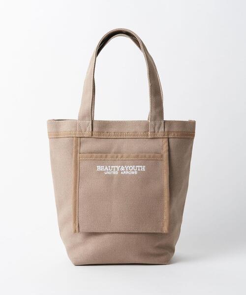 BEAUTY&YOUTH UNITED ARROWS(ビューティーアンドユースユナイテッドアローズ)の「【WEB限定】キャンバス フロントポケット ロゴトートバッグ(トートバッグ・レディース・モカ/レッド/ライム/ブラック/ナチュラル・FREE)」の9枚目の写真