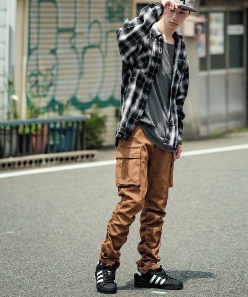 improves(インプローブス)の「カラーデニム サルエル カーゴパンツ(カーゴパンツ・メンズ・ブラック/パープル/ブラウン/グリーン・MEDIUM/LARGE)」の13枚目の写真