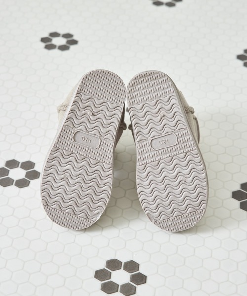 pairmanon（ペアマノン）の「フェイクムートン ブーツ（ブーツ・キッズ・モカ/ブラック/グレイッシュベージュ/ベージュ・14/15 /16/20/22/17/13/21/19/18）」の10枚目の写真