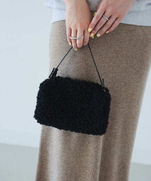 B:MING by BEAMS(ビーミングバイビームス)の「【咲 和希さん着用】B:MING by BEAMS / 2way スクエア ショルダーバッグ(ショルダーバッグ・レディース・ベージュ/ロイヤルブルー/ブラック・FREE)」の2枚目の写真