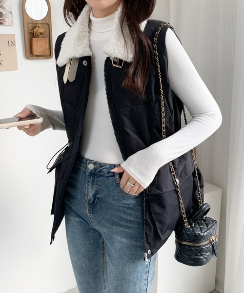 ABITOKYO（アビトーキョー）の「襟ボアスタンドカラー中綿ベスト（ダウンベスト・レディース・ベージュ/ブラック/アイボリー・FREE）」の16枚目の写真