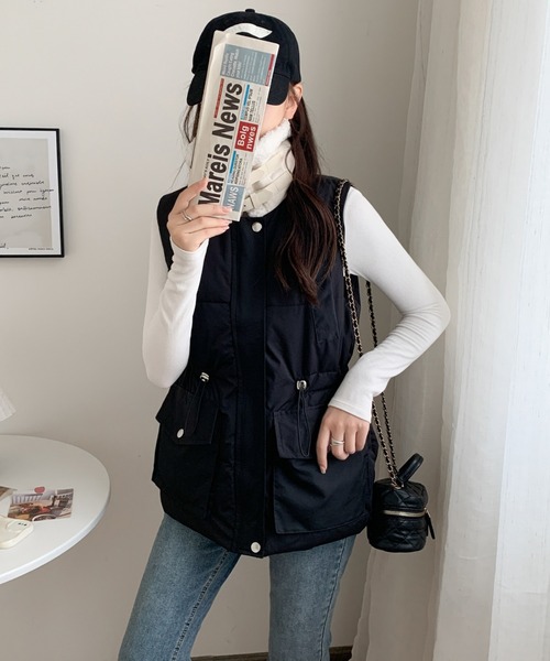 ABITOKYO（アビトーキョー）の「襟ボアスタンドカラー中綿ベスト（ダウンベスト・レディース・ベージュ/ブラック/アイボリー・FREE）」の17枚目の写真