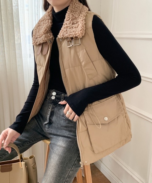 ABITOKYO（アビトーキョー）の「襟ボアスタンドカラー中綿ベスト（ダウンベスト・レディース・ベージュ/ブラック/アイボリー・FREE）」の21枚目の写真