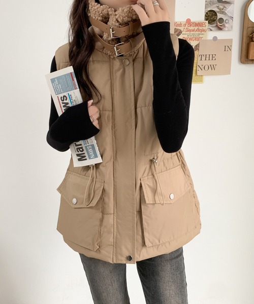 ABITOKYO（アビトーキョー）の「襟ボアスタンドカラー中綿ベスト（ダウンベスト・レディース・ベージュ/ブラック/アイボリー・FREE）」の6枚目の写真