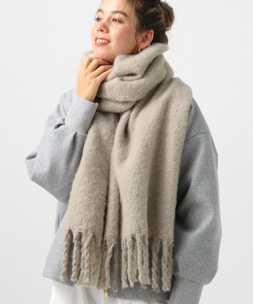 BAYFLOW(ベイフロー)の「アソートフトフリンジマフラー(マフラー・レディース・ラベンダー/グレイッシュベージュ/ベージュ/ブルー系1/ブルー系2/ブラウン系1/イエロー/ライトブルー/ブラウン系2/オフホワイト・FREE)」の6枚目の写真